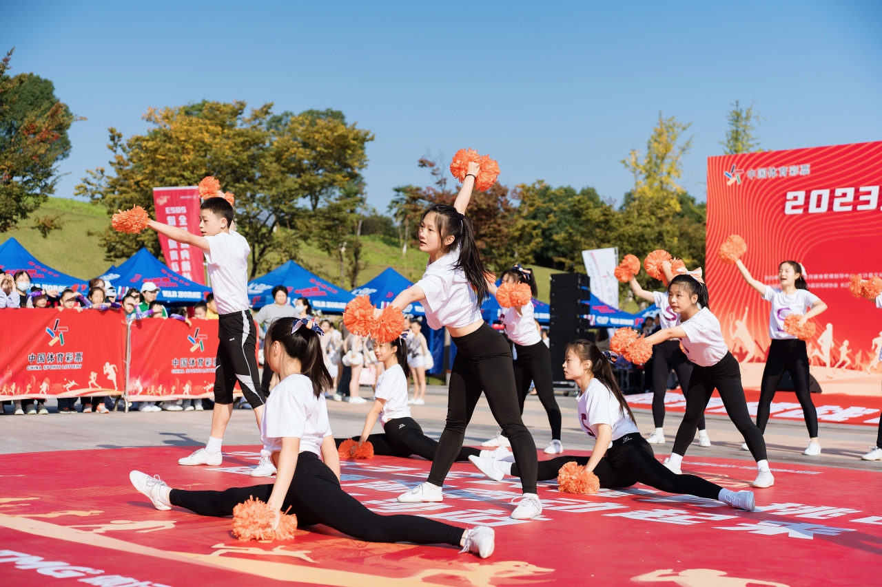 2023全民健身挑戰(zhàn)日長沙站落幕，近兩千市民參與挑戰(zhàn)，點燃運動激情！